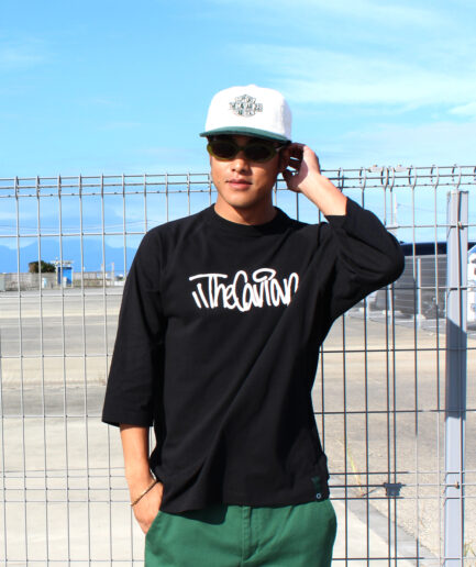 ヴィンテージスタイルラグランベースボールTEE SIGN